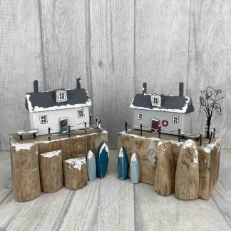 Cornish Christmas Harbour Cottage with Surfboards