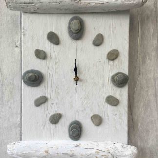 Medium Pebble and Driftwood Clock