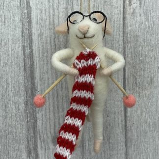 Bespectacled Knitting Mouse